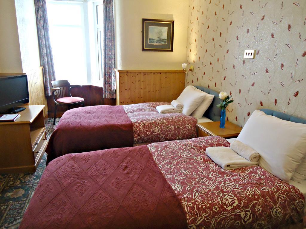 Cherry Blossom Inn Blackpool Ngoại thất bức ảnh